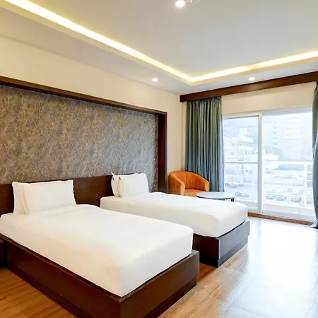 Hotel Caves Suite Delhi Airport